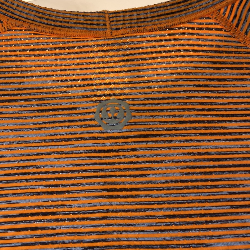 Lululemon Swiftly Tech Long Sleeve Crew *SW in Vivid Amber / White / Hot Heat - Picture 6 of 7